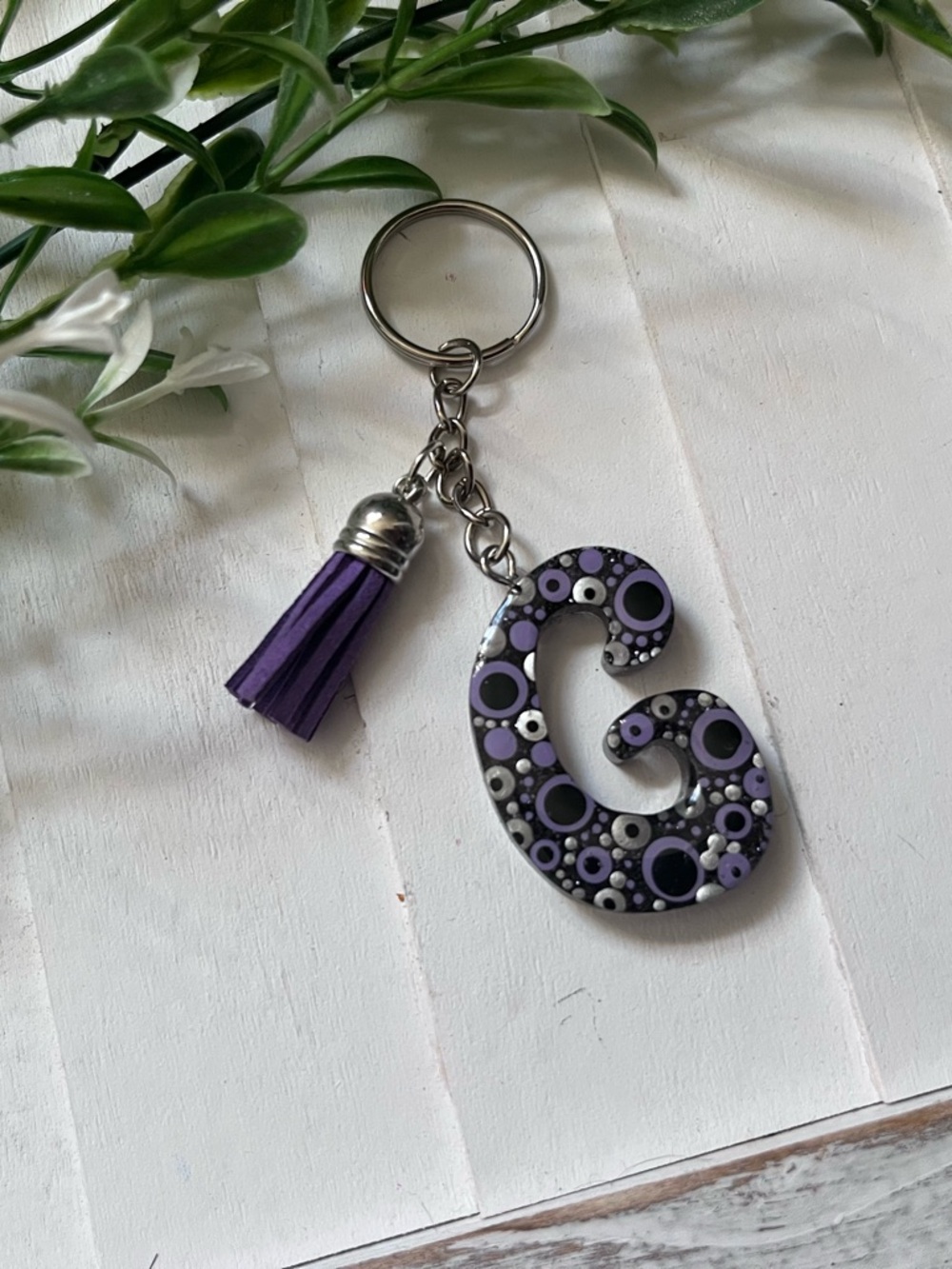 New Purple Monogram 'G' Keychain with Tassel
